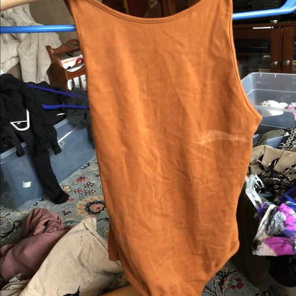 Rust orange open back bodysuit - Picture 2 of 2